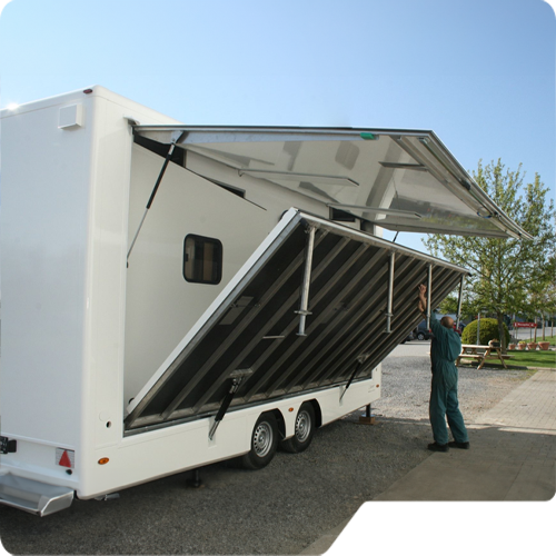 Custom trailer constructed by Creacar